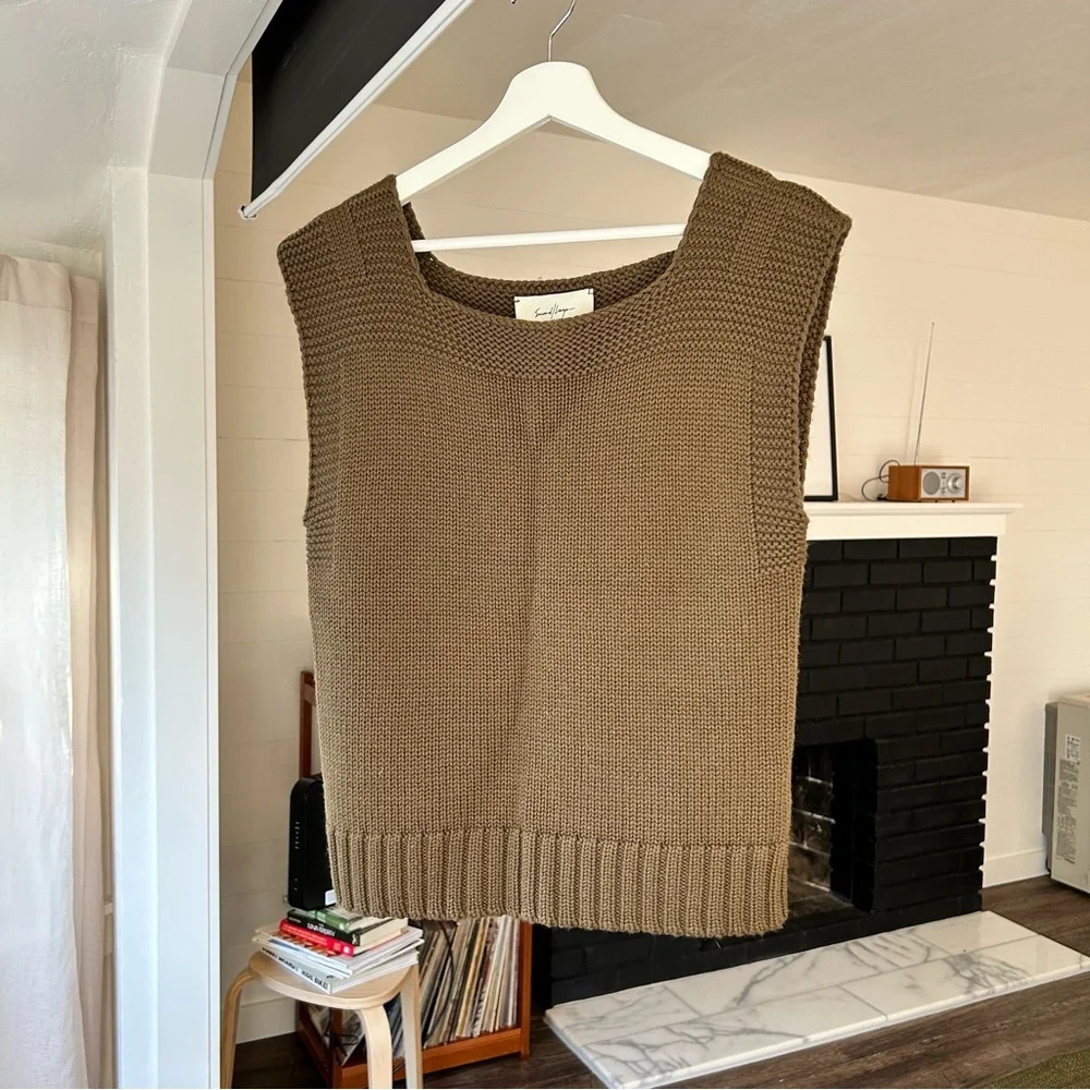 Second Layer Life Saver Vest in Olive - Picture 6 of 9